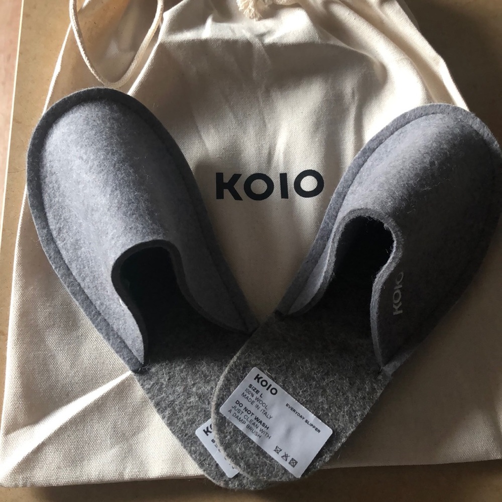 Brand new KOIO Slippers